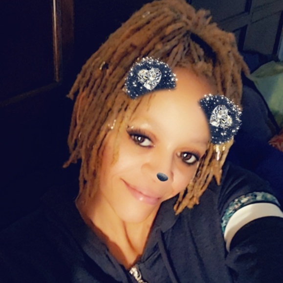 MEET THE POSHER - Picture 6 of 6